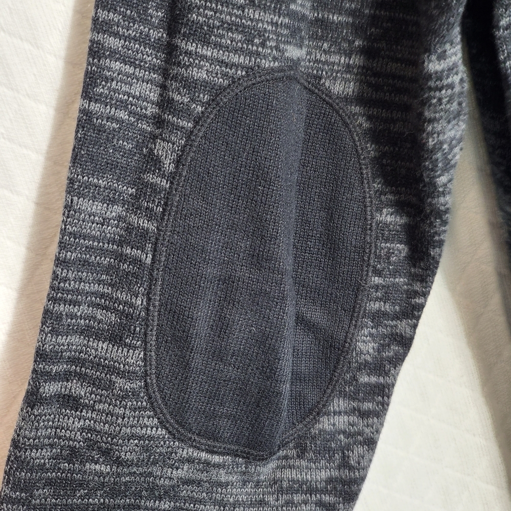 Carbon 2 Cobalt Offset Button Sweater Size Xl - image 3